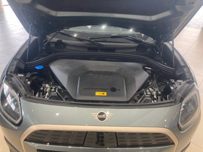 MINI Countryman, COUNTRYMAN E, 2024, 8933 km