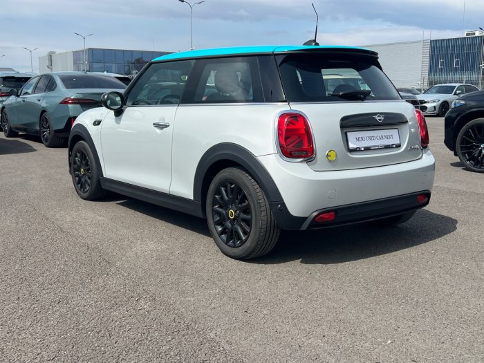 MINI Hatch 3 usi, COOPER SE, 2021, 65000 km