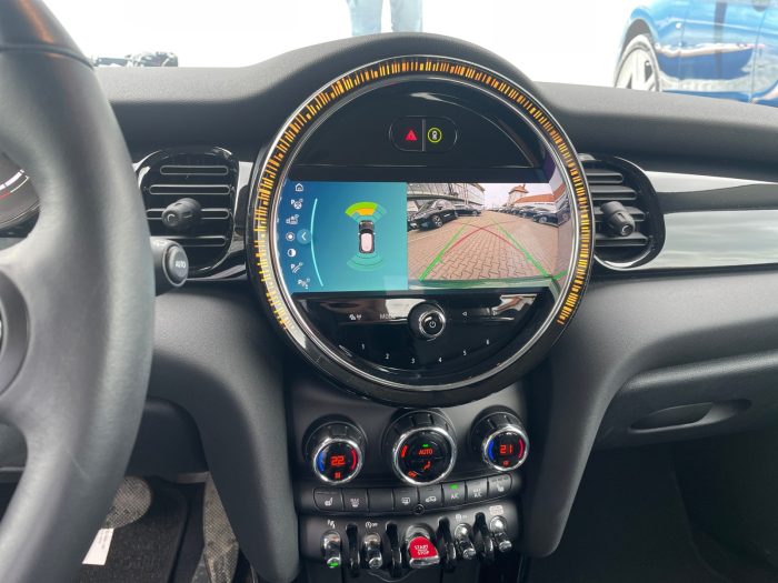 MINI Hatch 3 usi, COOPER, 2022, 16045 km