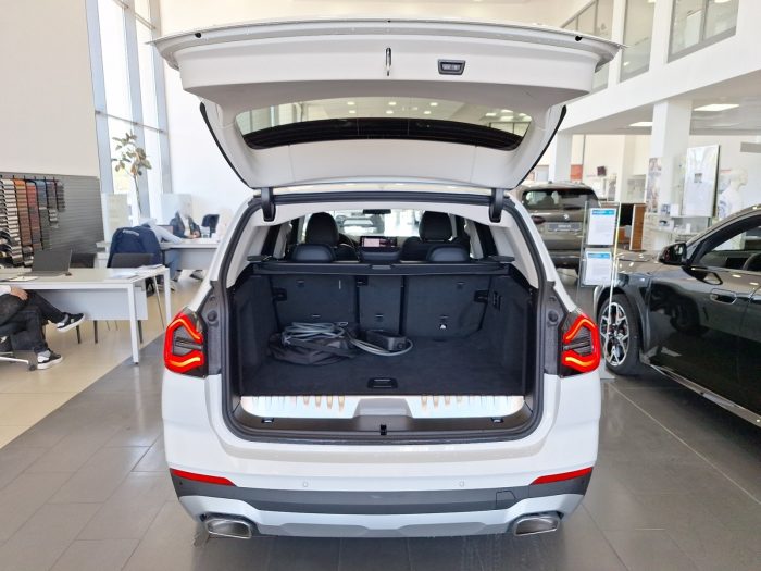 BMW X3, X3 XDRIVE30E, 2023, 32500 km