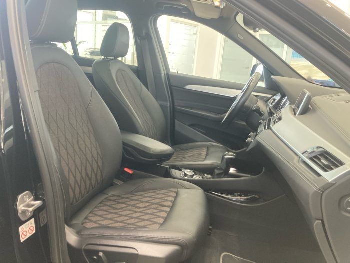 BMW X1, X1 XDRIVE25E, 2022, 88000 km