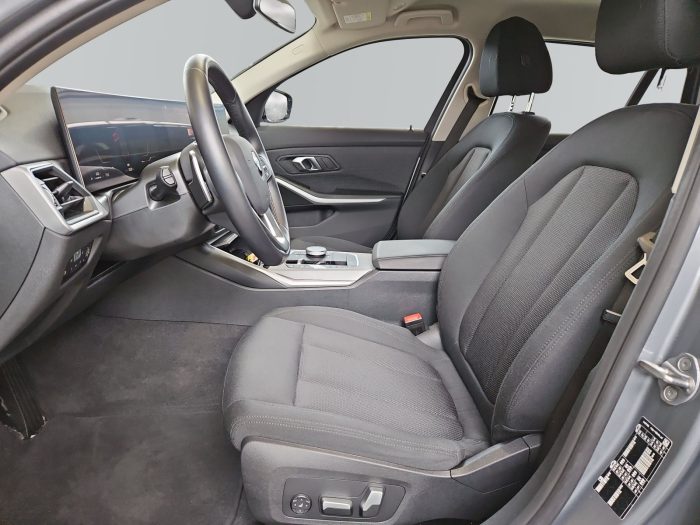 BMW Seria 3, 318D, 2023, 26208 km