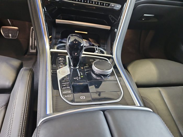 BMW Seria 8, M850I XDRIVE, 2024, 21651 km