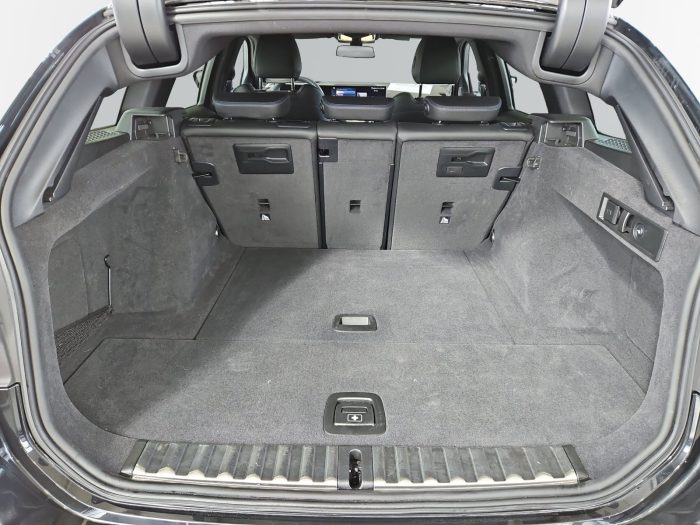 BMW Seria 3, 320I, 2024, 24892 km