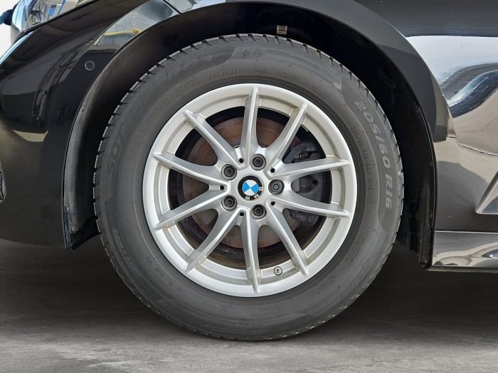 BMW Seria 3, 320I, 2024, 24892 km