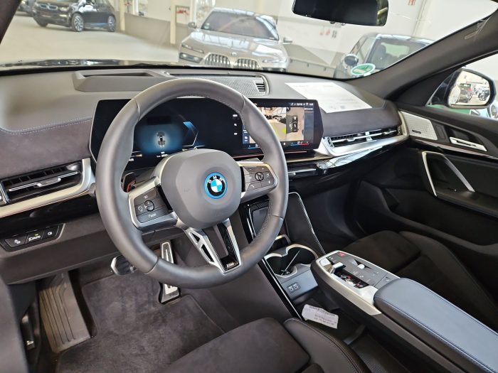 BMW iX, IX2, 2024, 20526 km