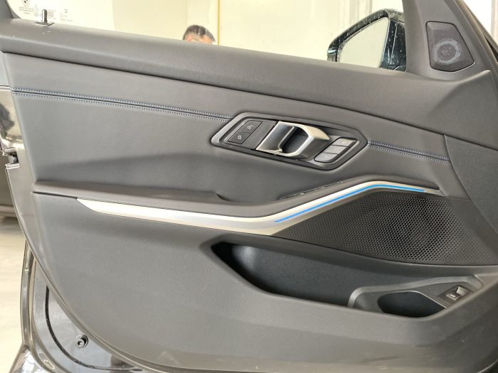 BMW Seria 3, 330I, 2024, 22146 km