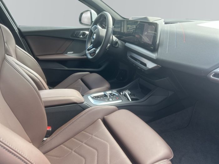 BMW Seria 1, 120D, 2024, 24471 km