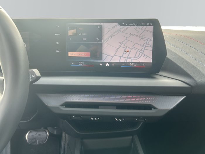 BMW Seria 1, 120D, 2024, 24471 km