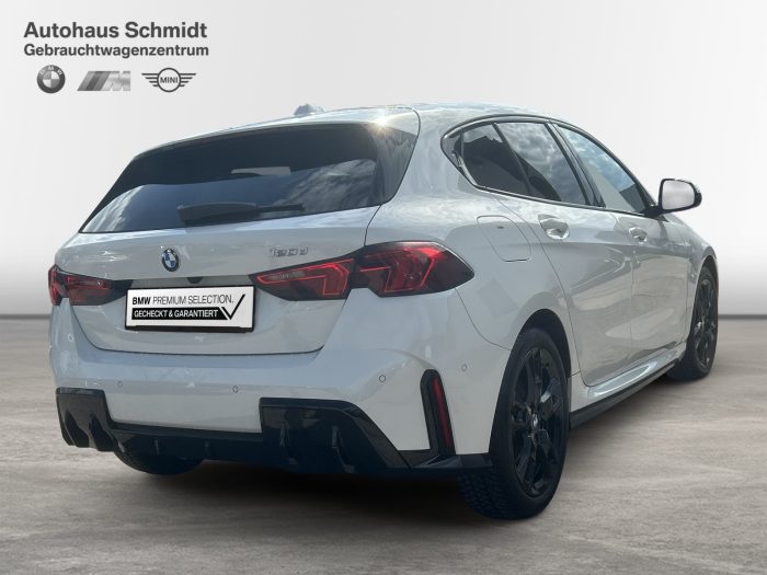 BMW Seria 1, 120D, 2024, 24471 km