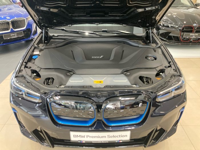 BMW IX3, IX3, 2024, 4878 km