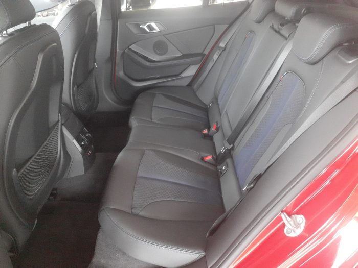 BMW Seria 1, 118D, 2023, 21700 km