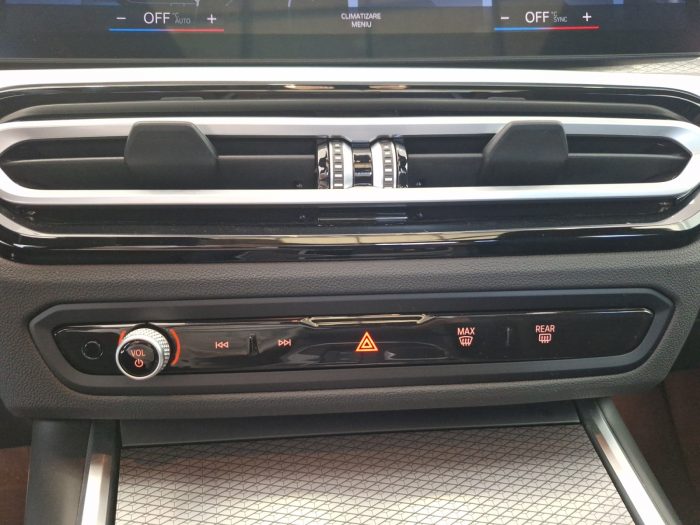 BMW Seria 3, 320D XDRIVE, 2024, 10983 km