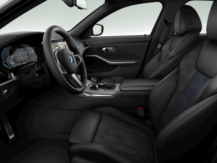 BMW Seria 3, 320E, 2022, 82331 km