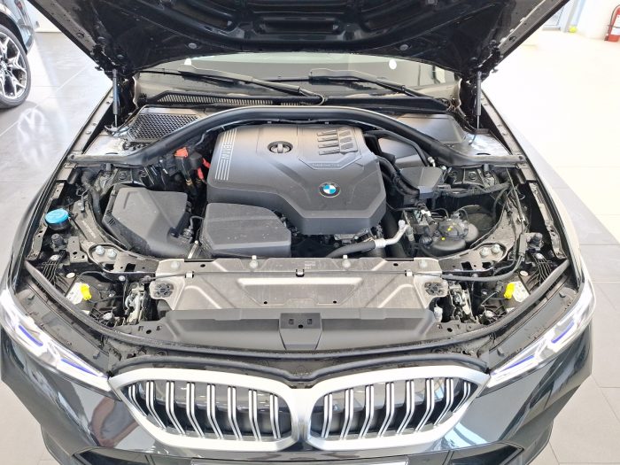 BMW Seria 3, 320I XDRIVE, 2024, 10400 km