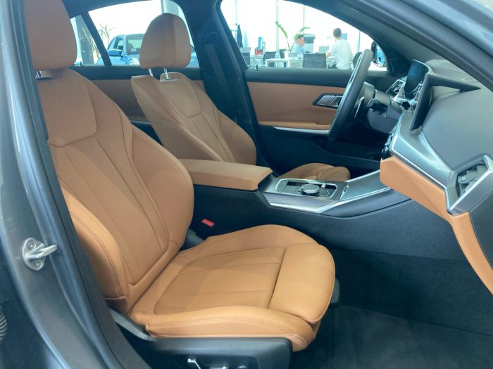 BMW Seria 3, 320I XDRIVE, 2024, 10458 km