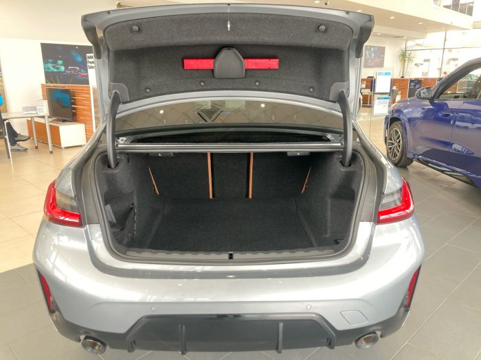BMW Seria 3, 320I XDRIVE, 2024, 10458 km