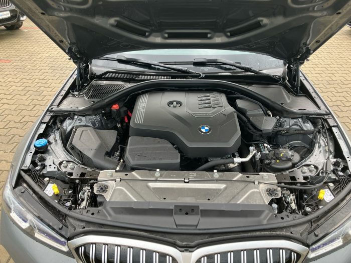 BMW Seria 3, 320I XDRIVE, 2024, 13800 km