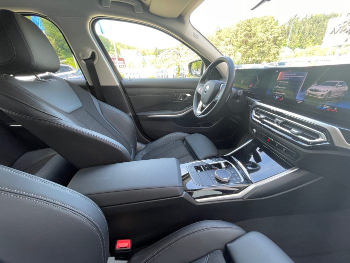 BMW Seria 3, 320I XDRIVE, 2024, 17043 km
