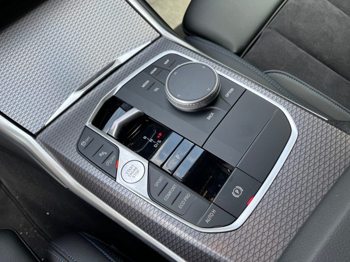 BMW Seria 3, 320I XDRIVE, 2024, 6591 km