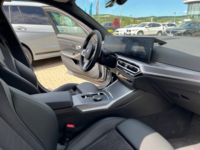 BMW Seria 3, 320I XDRIVE, 2024, 6591 km