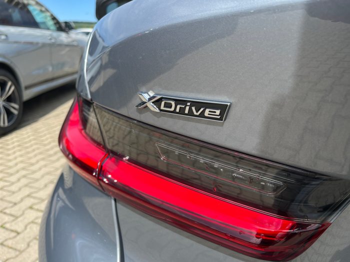 BMW Seria 3, 320I XDRIVE, 2024, 6591 km