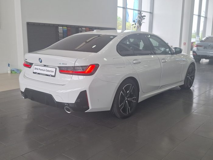 BMW Seria 3, 320I XDRIVE, 2024, 7668 km