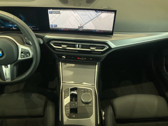 BMW Seria 3, 320I XDRIVE, 2024, 8505 km