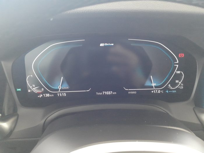 BMW Seria 3, 330E TOURING, 2021, 71100 km