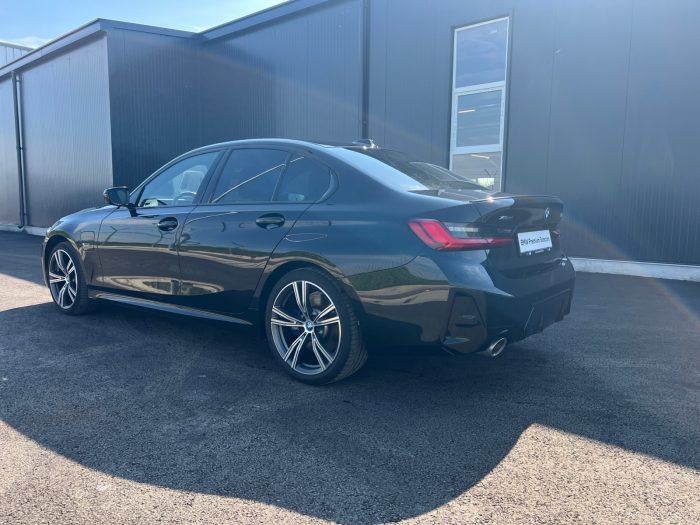 BMW Seria 3, 330E XDRIVE, 2022, 87100 km