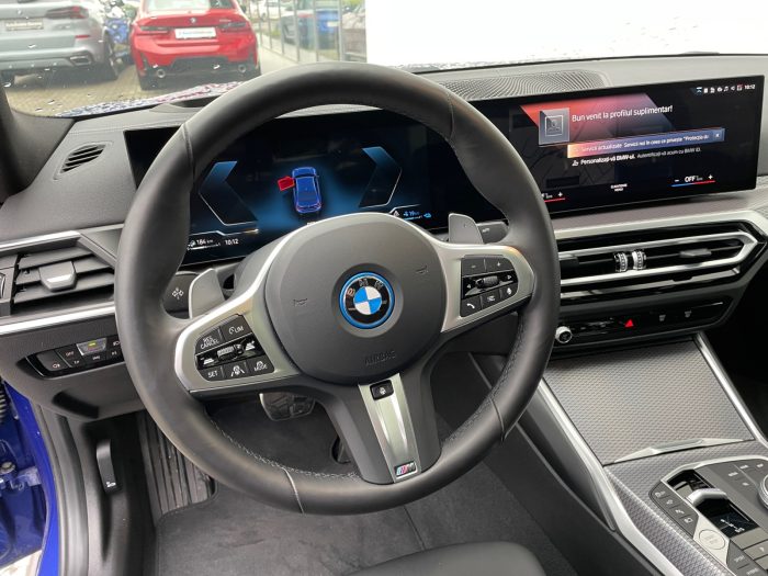 BMW Seria 3, 330E XDRIVE, 2024, 14407 km