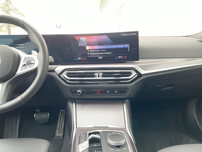 BMW Seria 3, 330E XDRIVE, 2024, 14407 km