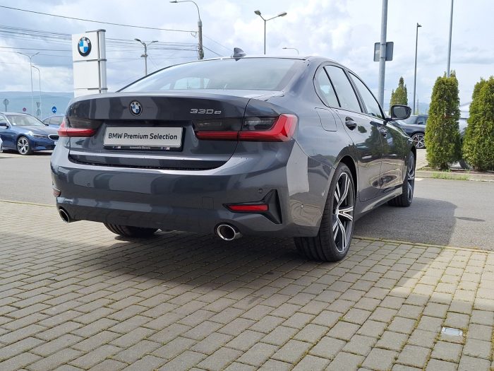 BMW Seria 3, 330E, 2020, 62600 km