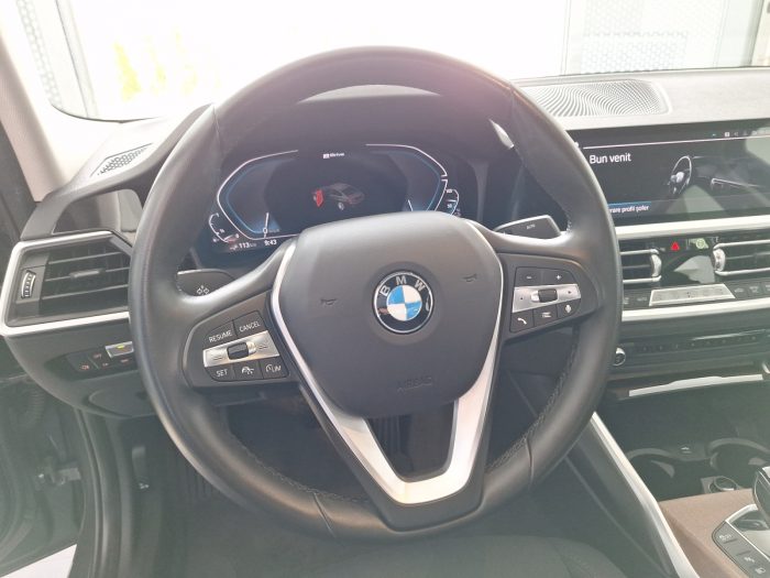 BMW Seria 3, 330E, 2020, 62600 km