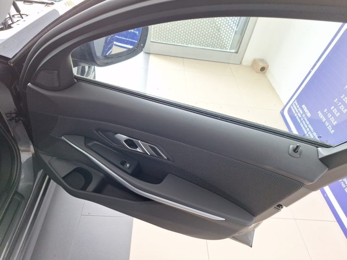 BMW Seria 3, 330E, 2020, 62600 km
