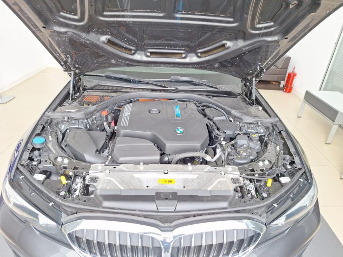 BMW Seria 3, 330E, 2020, 62600 km