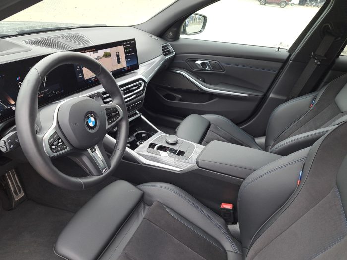 BMW Seria 3, 330I XDRIVE, 2024, 5814 km
