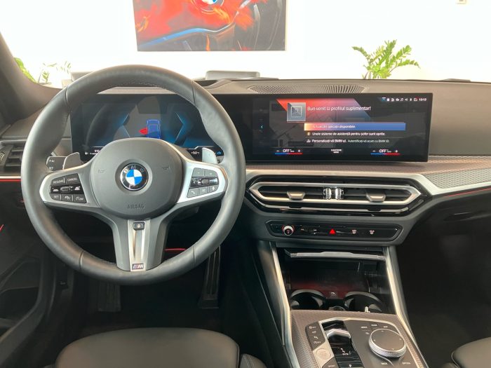 BMW Seria 3, 330I XDRIVE, 2024, 9004 km