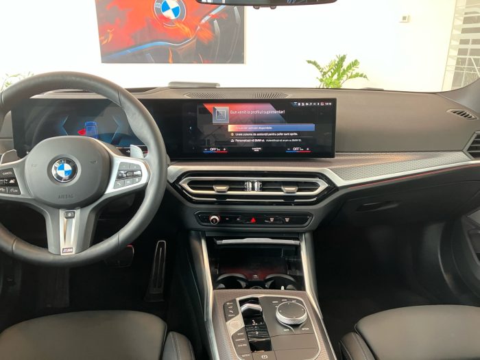BMW Seria 3, 330I XDRIVE, 2024, 9004 km