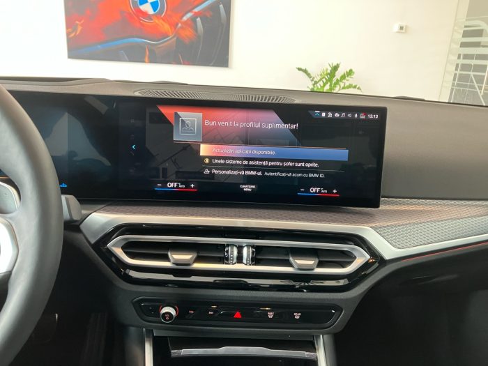 BMW Seria 3, 330I XDRIVE, 2024, 9004 km
