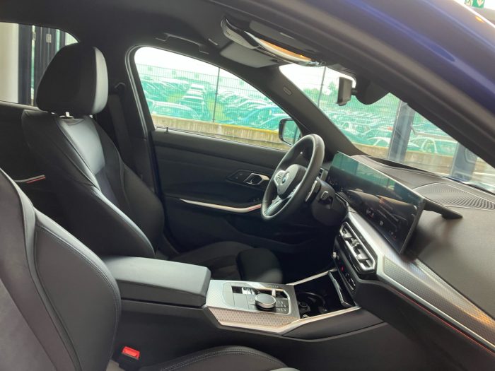 BMW Seria 3, 330I XDRIVE, 2024, 9004 km