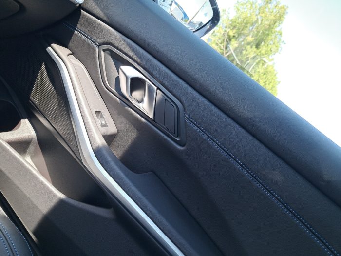 BMW Seria 3, 330I, 2023, 14200 km