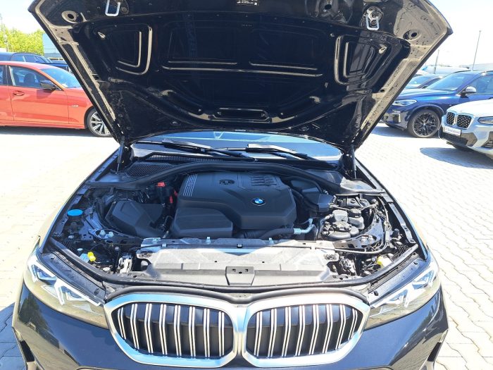 BMW Seria 3, 330I, 2023, 14200 km