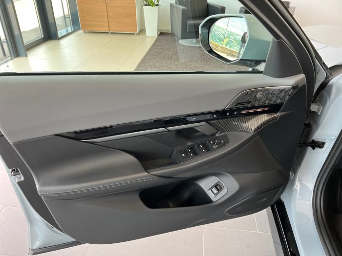 BMW Seria 5, 520D XDRIVE TOURING, 2024, 17216 km