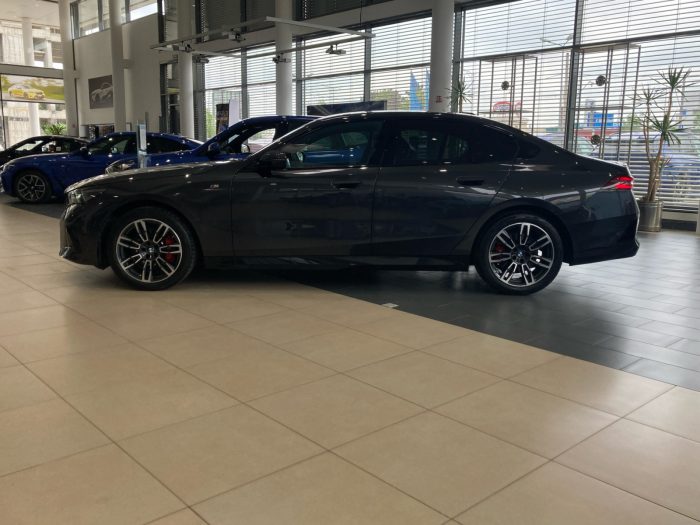 BMW Seria 5, 520D XDRIVE, 2024, 22200 km