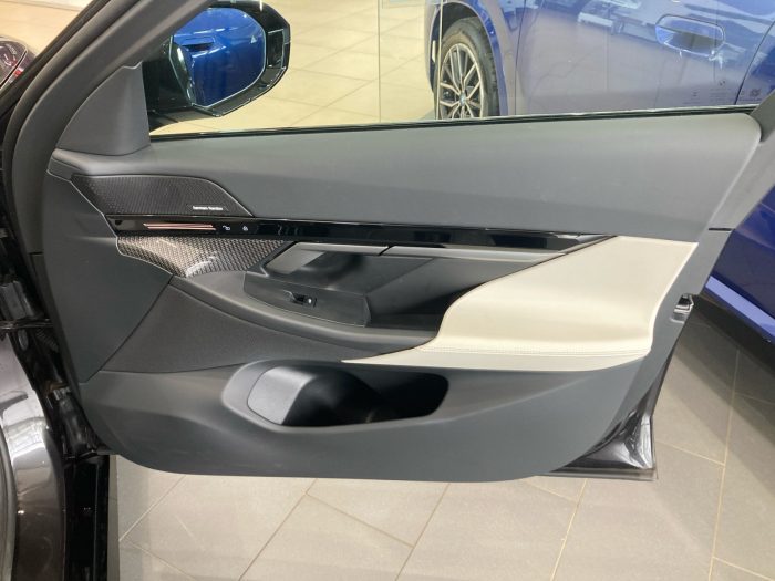 BMW Seria 5, 520D XDRIVE, 2024, 22200 km