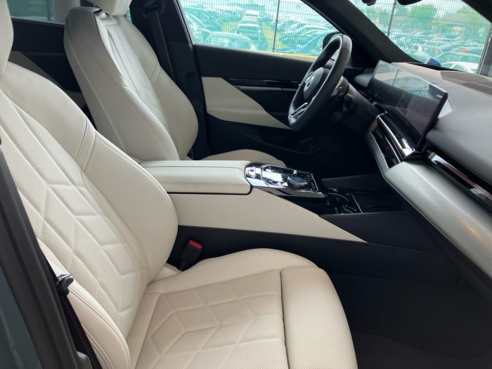 BMW Seria 5, 520D XDRIVE, 2024, 27700 km
