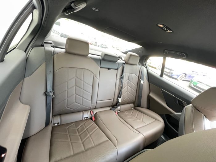 BMW Seria 5, 520D XDRIVE, 2024, 27950 km