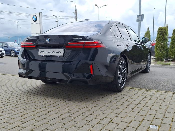 BMW Seria 5, 520D XDRIVE, 2024, 28300 km