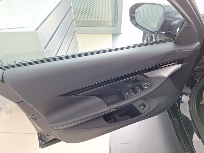 BMW Seria 5, 520D XDRIVE, 2024, 28300 km